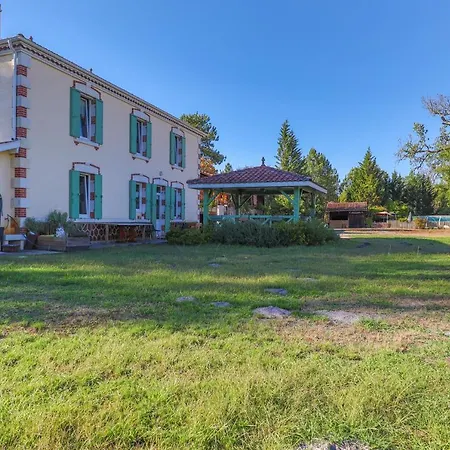 Prázdninový dům Les Maisons Des Houssats A *