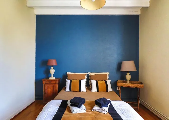 Les Maisons Des Houssats A 別荘 Trensacq